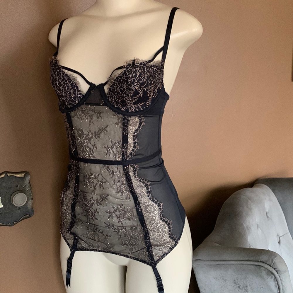 Victoria’s Secret Bra Babydoll Corset Lingerie Teddy Nightgown Intimates black